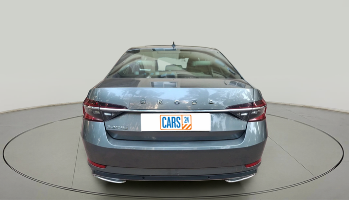 2022 Skoda Superb L&K 2.0 TSI AT, Petrol, Automatic, 10,387 km, exterior