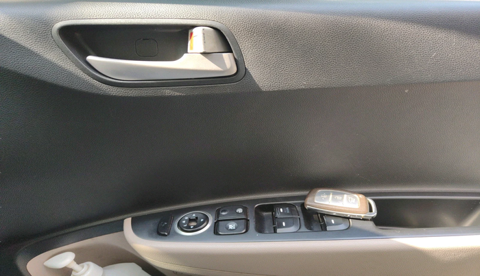 2015 Hyundai Grand i10 ASTA AT 1.2 KAPPA VTVT, Petrol, Automatic, 94,924 km, interior