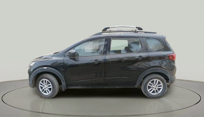 2024 Renault TRIBER RXL MT, Petrol, Manual, 22,341 km, exterior