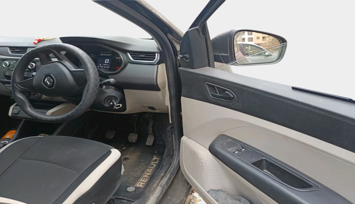 2024 Renault TRIBER RXL MT, Petrol, Manual, 22,341 km, interior