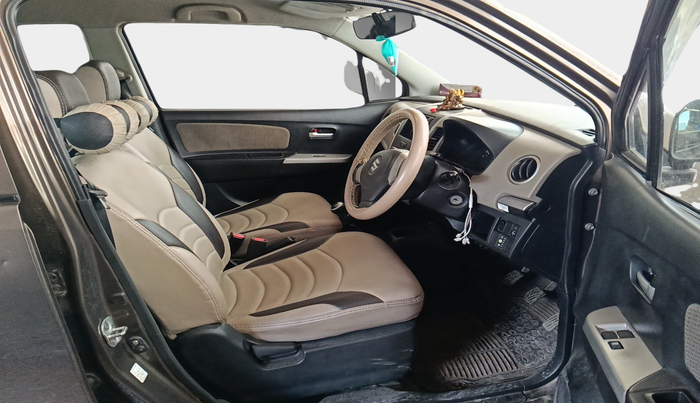 2015 Maruti Wagon R 1.0 LXI CNG, Petrol, Manual, 52,241 km, interior