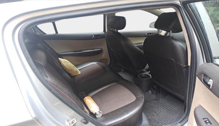 2013 Hyundai i20 MAGNA 1.2, Petrol, Manual, 33,180 km, interior