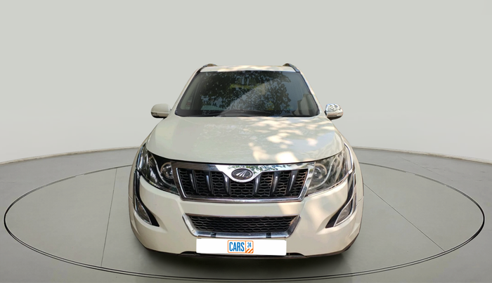 2017 Mahindra XUV500 W10 AT, Diesel, Automatic, 63,809 km, exterior