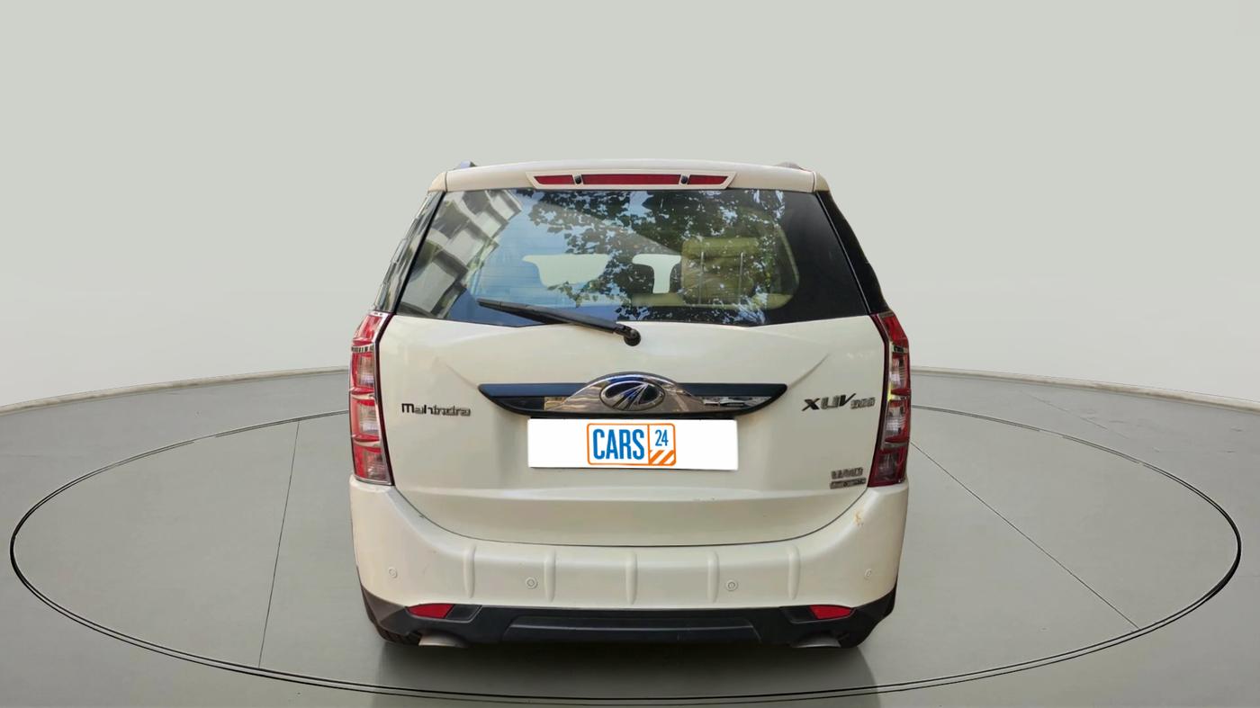 2017 Mahindra XUV500 W10 AT, Diesel, Automatic, 63,809 km, exterior