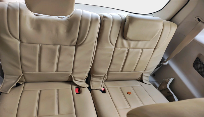 2017 Mahindra XUV500 W10 AT, Diesel, Automatic, 63,809 km, interior