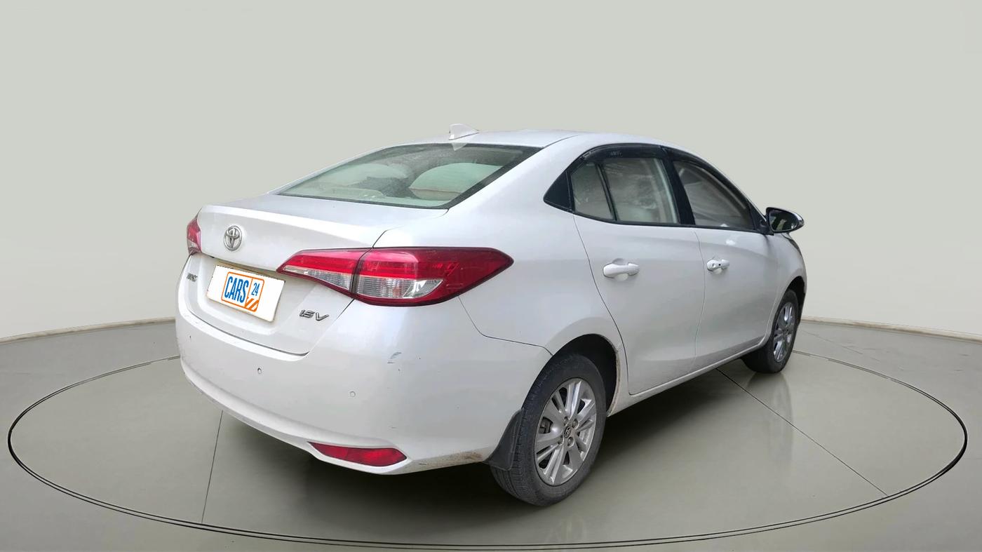 2018 Toyota YARIS V MT, Petrol, Manual, 86,281 km, exterior