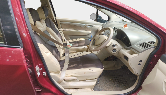 2013 Maruti Ertiga VDI, Diesel, Manual, 1,40,787 km, interior