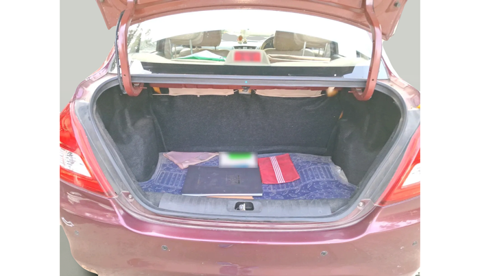 2015 Maruti Swift Dzire VXI, Petrol, Manual, 31,678 km, exterior