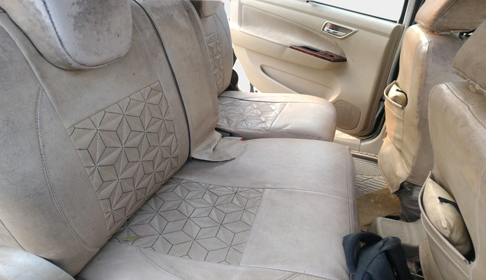 2015 Maruti Ertiga VXI CNG, Petrol, Manual, 1,00,759 km, interior