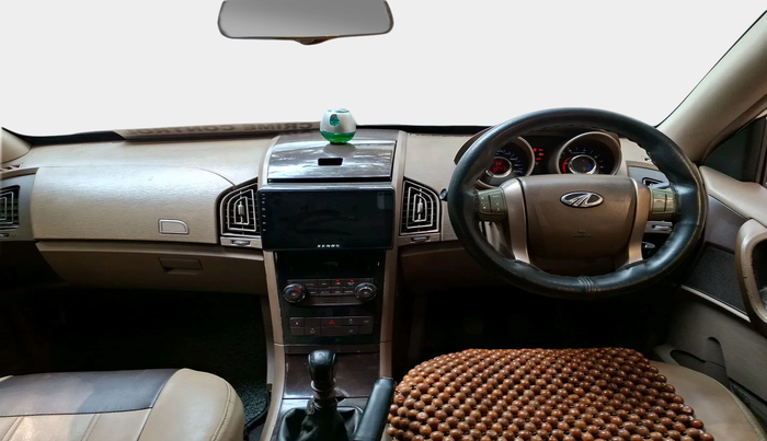 2012 Mahindra XUV500 W8, Diesel, Manual, 1,35,779 km, interior