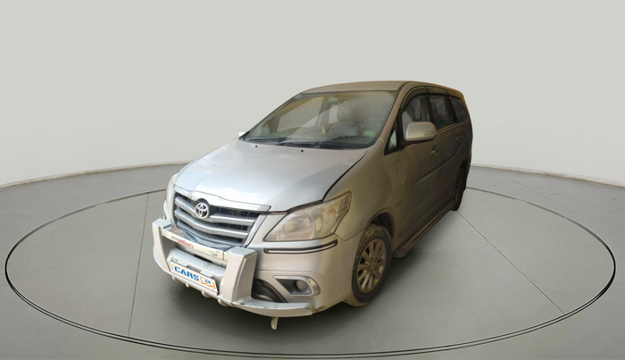 2014 Toyota Innova 2.5 VX 7 STR, Diesel, Manual, 1,83,001 km, exterior