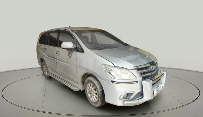 2014 Toyota Innova 2.5 VX 7 STR, Diesel, Manual, 1,83,001 km, exterior
