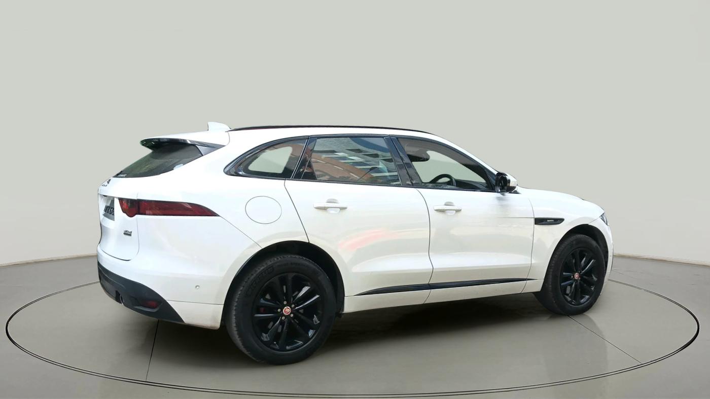 2016 Jaguar F- PACE R-SPORT, Diesel, Automatic, 1,16,000 km, exterior