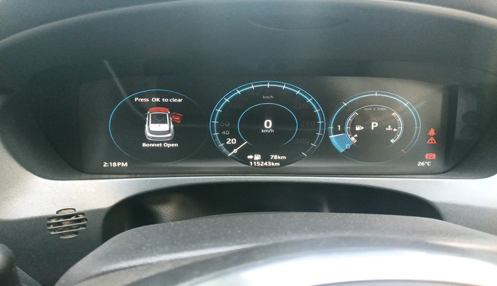 2016 Jaguar F- PACE R-SPORT, Diesel, Automatic, 1,15,243 km, interior