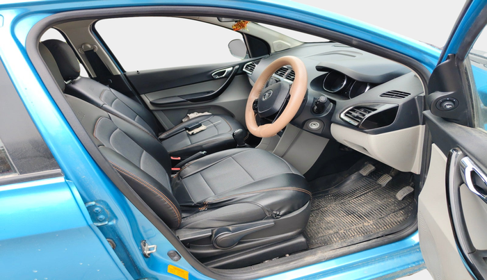 2017 Tata Tiago XZ PETROL, Petrol, Manual, 30,659 km, interior