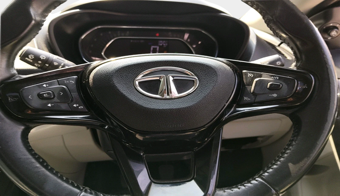 2022 Tata NEXON XZ PLUS (PREMIUM) PETROL, Petrol, Manual, 52,348 km, interior