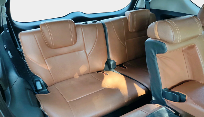 2020 Toyota Innova Crysta 2.4 GX 8 STR, Diesel, Manual, 1,68,237 km, interior