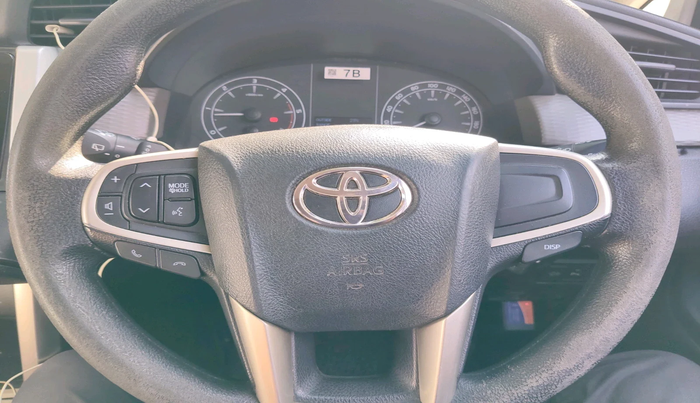 2020 Toyota Innova Crysta 2.4 GX 8 STR, Diesel, Manual, 1,68,237 km, interior