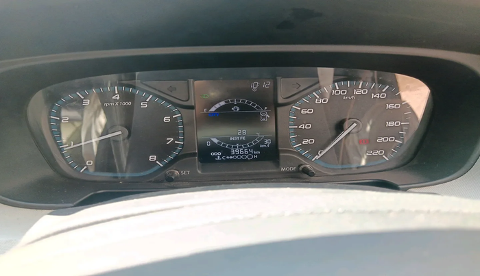 2022 Tata PUNCH ACCOMPLISHED MT, Petrol, Manual, 39,664 km, interior