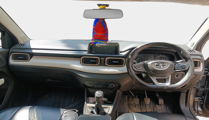 2022 Tata PUNCH ACCOMPLISHED MT, Petrol, Manual, 39,664 km, interior