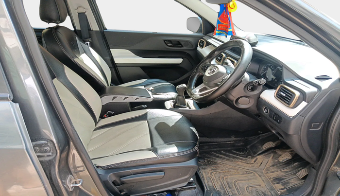 2022 Tata PUNCH ACCOMPLISHED MT, Petrol, Manual, 39,664 km, interior