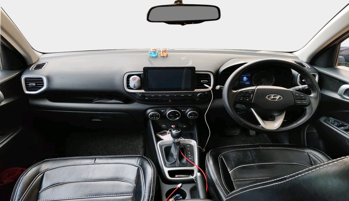 2020 Hyundai VENUE SX PLUS 1.0 TURBO DCT, Petrol, Automatic, 67,382 km, interior