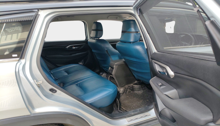 2024 Toyota URBAN CRUISER HYRYDER S AT NEO DRIVE, Petrol, Automatic, 4,322 km, interior