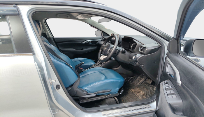 2024 Toyota URBAN CRUISER HYRYDER S AT NEO DRIVE, Petrol, Automatic, 4,322 km, interior