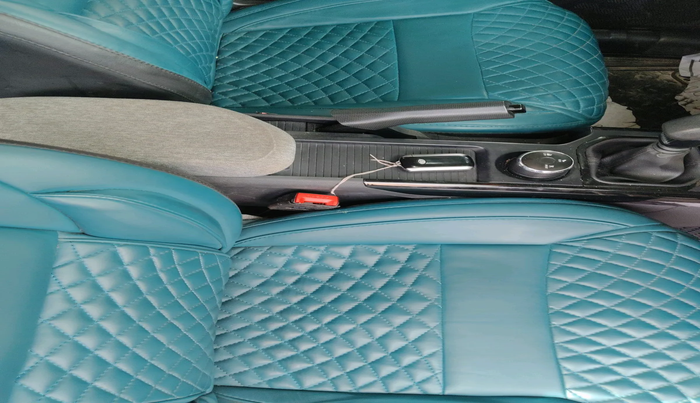 2024 Tata Curvv Creative 1.2 Petrol 6MT, Petrol, Manual, 20,832 km, interior