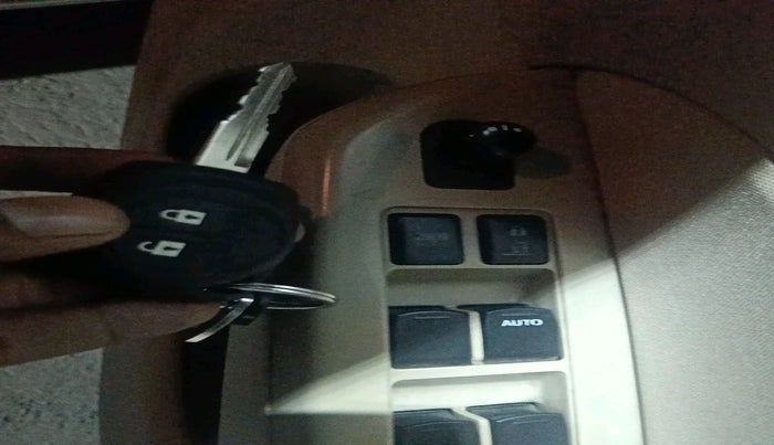 2014 Maruti Swift Dzire VXI, Petrol, Manual, 30,856 km, interior