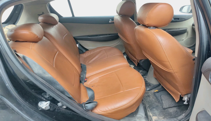 2011 Hyundai i20 ASTA 1.2, Petrol, Manual, 1,89,458 km, interior