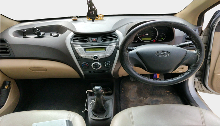 2015 Hyundai Eon MAGNA +, Petrol, Manual, 49,970 km, interior