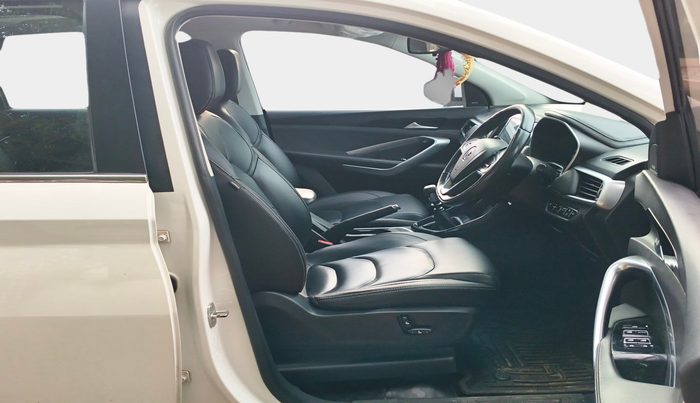 2020 MG HECTOR SHARP 2.0 DIESEL, Diesel, Manual, 1,18,400 km, interior