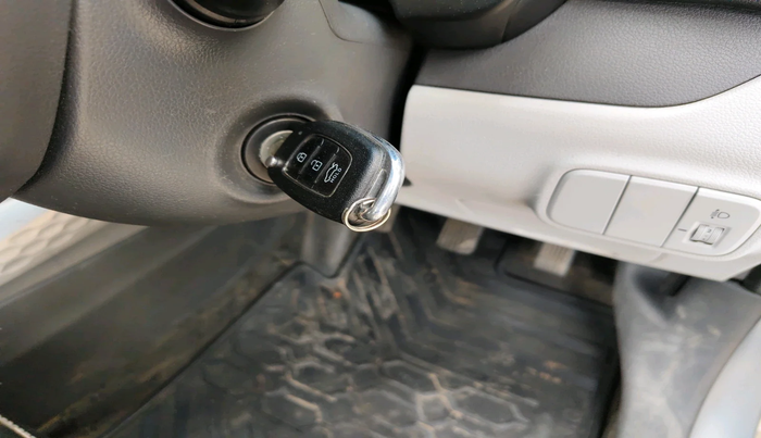 2020 Hyundai GRAND I10 NIOS MAGNA CORPORATE EDITION 1.2 KAPPA VTVT, Petrol, Manual, 38,419 km, interior