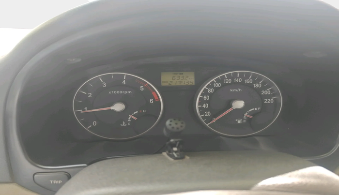 2010 Hyundai Verna VGT CRDI 1.5, Diesel, Manual, 2,17,139 km, interior
