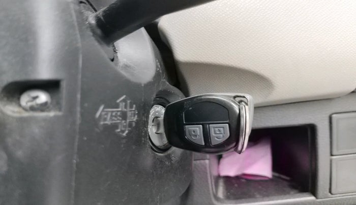 2016 Maruti Wagon R 1.0 VXI, Petrol, Manual, 76,801 km, interior