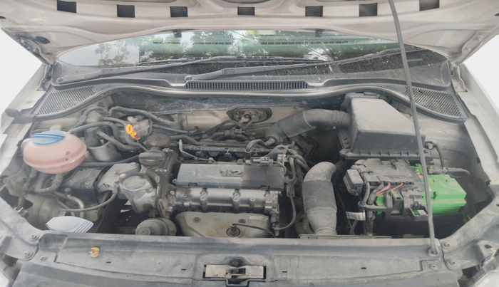 2013 Volkswagen Polo COMFORTLINE 1.2L PETROL, Petrol, Manual, 81,870 km, exterior
