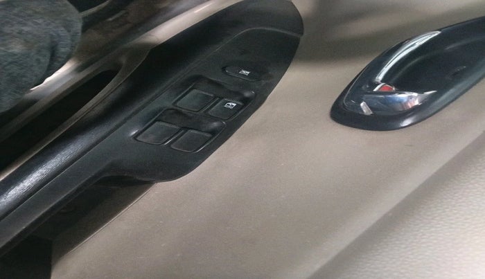 2014 Hyundai i10 SPORTZ 1.2, Petrol, Manual, 86,407 km, interior