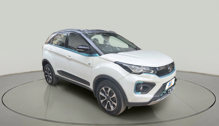 2021 Tata NEXON EV XZ PLUS LUX, Electric, Automatic, 1,42,511 km, exterior