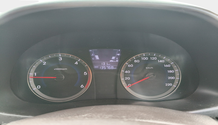 2014 Hyundai Verna FLUIDIC 1.6 CRDI SX, Diesel, Manual, 1,35,768 km, interior
