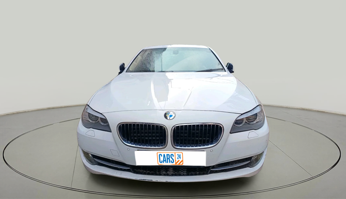 2010 BMW 5 Series 520D, Diesel, Automatic, 1,90,365 km, exterior