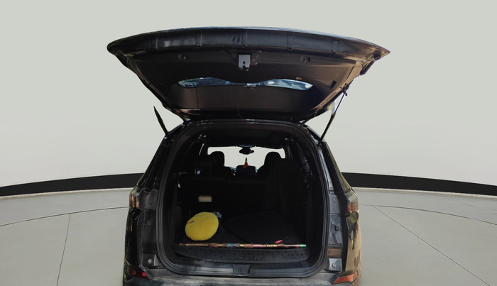 2022 Tata Safari XZ PLUS DARK EDITION, Diesel, Manual, 63,628 km, exterior