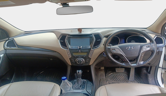 2014 Hyundai Santa Fe 4 WD AT, Diesel, Automatic, 1,00,000 km, interior