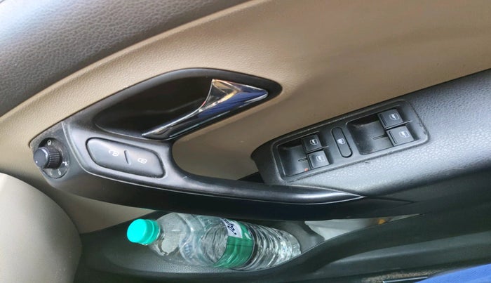 2016 Skoda Rapid STYLE 1.5 TDI AT, Diesel, Automatic, 67,330 km, interior