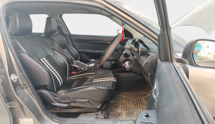 2020 Maruti Swift VXI, Petrol, Manual, 1,70,333 km, interior