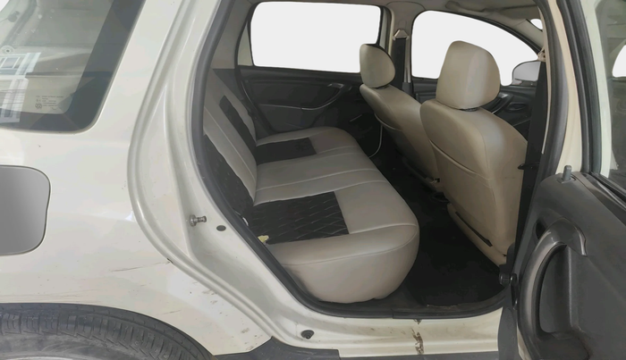 2014 Renault Duster 85 PS RXE DIESEL, Diesel, Manual, 2,26,100 km, interior