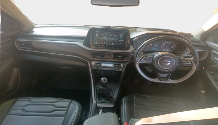 2023 Maruti BREZZA ZXI + SMART HYBRID DUAL TONE, Petrol, Manual, 30,256 km, interior