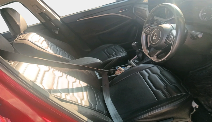 2023 Maruti BREZZA ZXI + SMART HYBRID DUAL TONE, Petrol, Manual, 30,256 km, interior