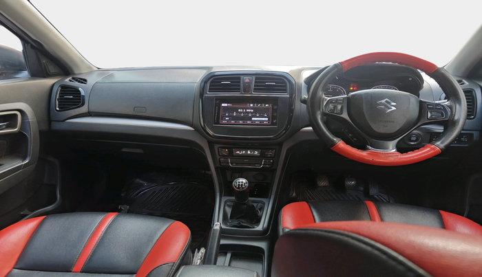 2016 Maruti Vitara Brezza ZDI PLUS, Diesel, Manual, 1,25,458 km, interior