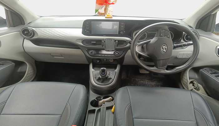 2020 Hyundai GRAND I10 NIOS ASTA AMT 1.2 KAPPA VTVT, Petrol, Automatic, 37,845 km, interior